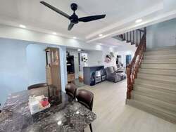 Blk 53 Pipit Road (Geylang), HDB Executive #568011111